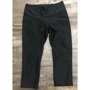 Nike Dri Fit Womens Medium Black Cropped Crop Capri Leggings Athletic